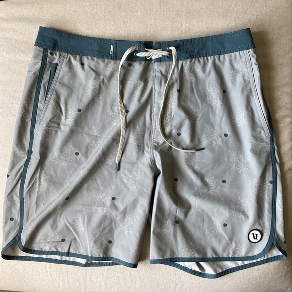 VUORI CRUISE BOARDSHORTS - Picture 6 of 8
